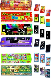 Grandi domino di plastica