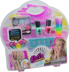 Studio di cosmetici e unghie MaDe per ragazze