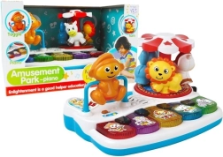 Pianino con animaletti e giostra al parco giochi