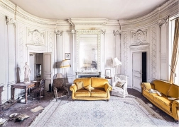 Puzzle RAVENSBURGER Luoghi perduti: Stanza bianca (1000 pezzi)