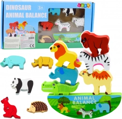 Gioco Montessori con animali in legno
