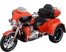 Modello in metallo della moto HARLEY-DAVIDSON 2021 CVO Tri Glide 1:12, arancione