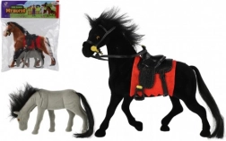 Cavallo giocattolo con sella e puledro