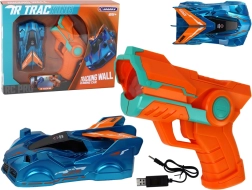 Auto Blu Che Sale Sul Muro Con Laser