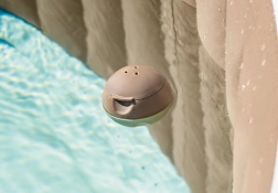 Dispensatore galleggiante di sostanze chimiche