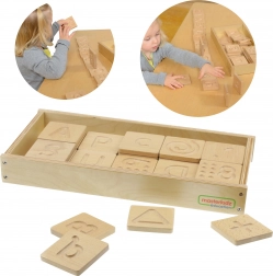 Gioco Sensoriale in Legno Masterkidz Riconosci Lettere, Numeri e Forme