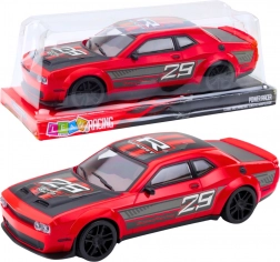 Auto sportivo a trazione posteriore rosso