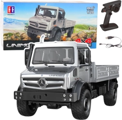 Auto fuoristrada RC Mercedes-Benz Unimog 4x4 in scala 1:20