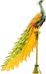 Modello 3D in metallo Pavone – METAL EARTH ICONX