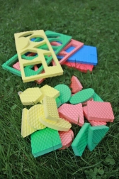 Forme geometriche in pannelli di schiuma