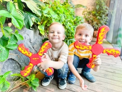 Boomerang in schiuma per giochi sportivi