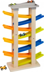 Pista da corsa con parcheggio XL