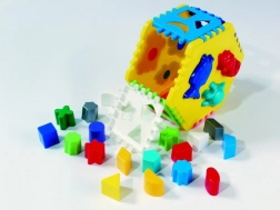 Inserto esagonale Galaxis – gioco educativo per lo sviluppo della motricità fine