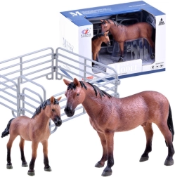 Set di figure di cavallo e puledro con recinto – Marrone – recinto con cancello