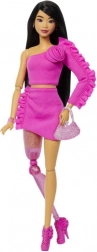 Barbie Deluxe Modella in outfit rosa