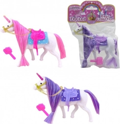Unicorno con pennello e sella