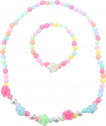 Set di gioielli alla moda con rose