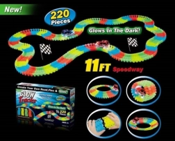 Pista luminosa al buio + macchinina con luce LED 220 pezzi