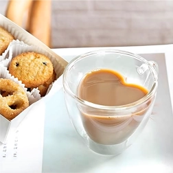 Tazza in vetro a forma di cuore 250 ml con doppia parete, vetro borosilicato resistente al calore