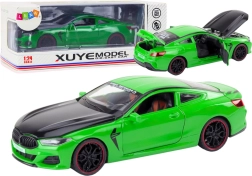 Auto sportiva 1:24 con trazione a frizione e parti apribili