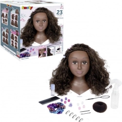 testa per acconciature afro con accessori e trucco magico