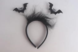 Fascia con pipistrelli e piumette