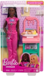 Barbie dottoressa pediatrica con capelli scuri