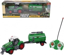 Trattore telecomandato con cisterna