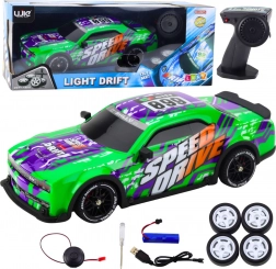Auto sportivo RC con carrozzeria illuminata e drift – verde