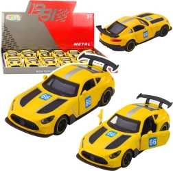 Macchinina da corsa in metallo 1:43 con meccanismo a retrocarica e portiere apribili – gialla