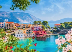 Puzzle Villaggio Colorato Assos Grecia 500 pezzi
