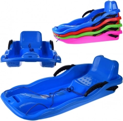 Slitta di plastica con corda per l'inverno