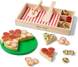 Pizza in legno da tagliare e impilare