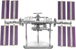 METAL EARTH puzzle 3D Stazione Spaziale Internazionale (ICONX)