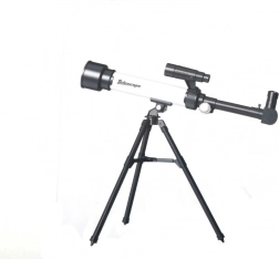 Potente telescopio con ingrandimento