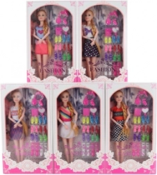 Bambola snodabile con accessori