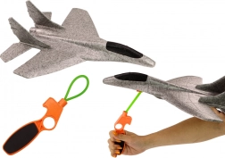 Caccia in polistirolo con lanciatore grigio