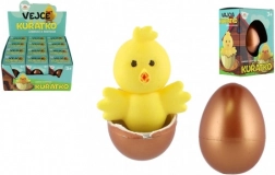 Pulcino che si schiude nell’uovo