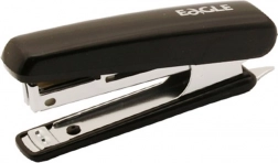 cucitrice Eagle nera