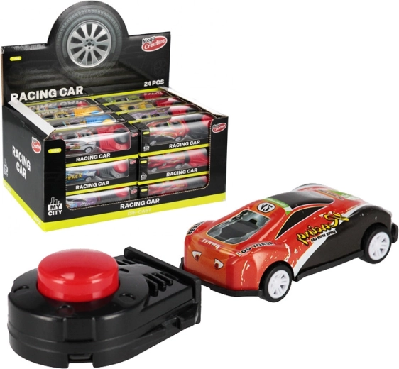 Auto da corsa con lanciatore