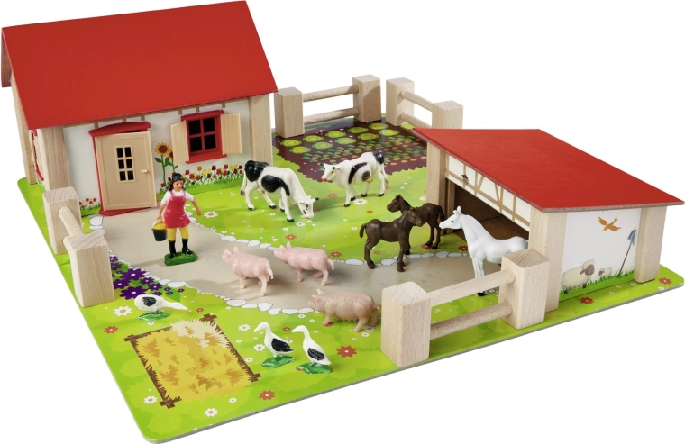 Strutture in legno stabili con tetto rosso