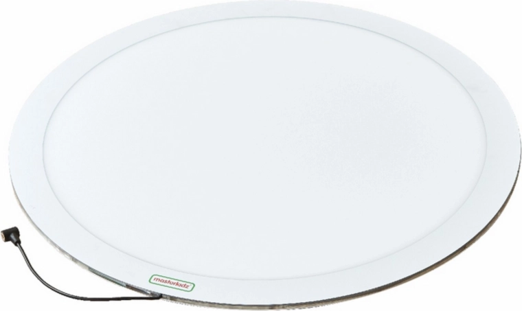 11 colori e transizioni RGB fluide con telecomando