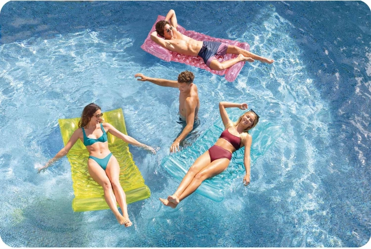 Ideale per piscina e spiaggia