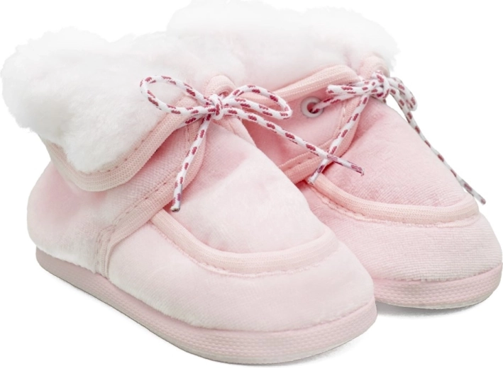 Leggere e morbide, delicate sui piedini dei bambini