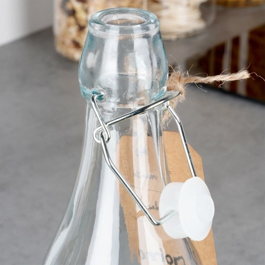 Vetro cristallino per un servizio elegante