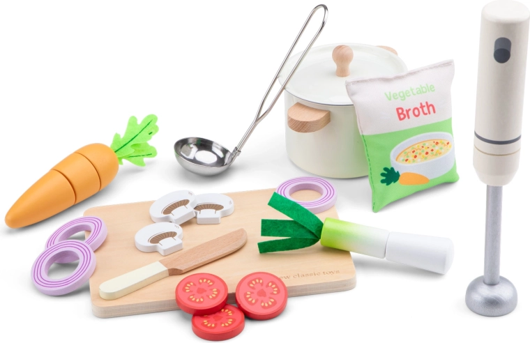 Set da cucina in legno per preparare la zuppa