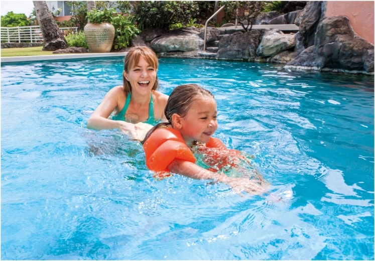 Per bambini 3–6 anni durante l’apprendimento del nuoto