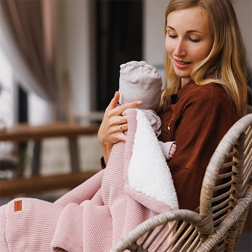 Coperta universale per lettino, passeggino e seggiolino auto