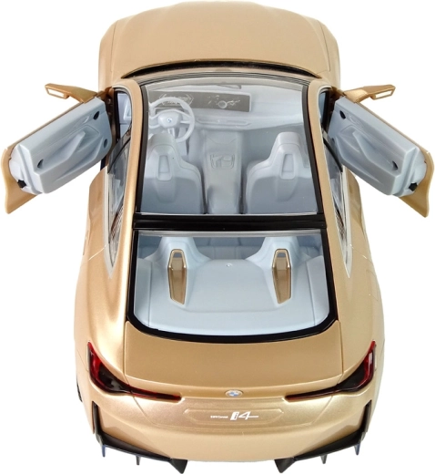 Porte apribili e interno curato