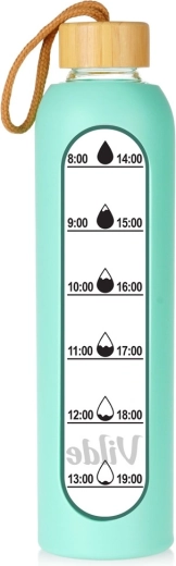 Bottiglia d’acqua in vetro Vilde con rivestimento in silicone color menta 1 l